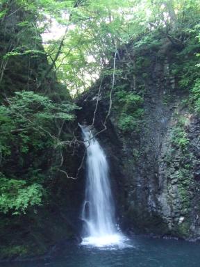 光明（こうみょう）の滝