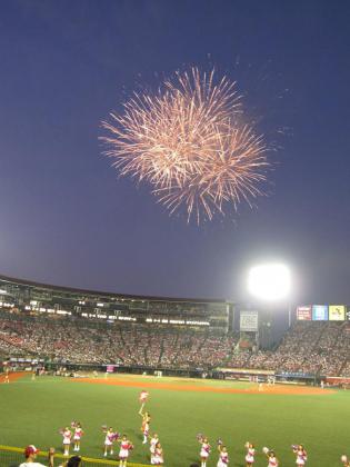 楽天　夏最後の花火