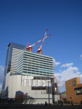 仙台駅前の風景