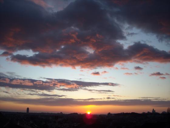 クリスマスの夜明け