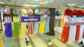 仙台駅の七夕飾り